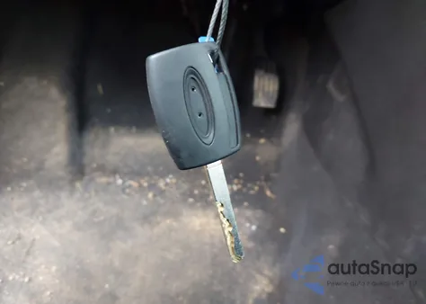 2013 Ford Focus Se z USA, uszkodzony, nr VIN 1FADP3F29DL337963